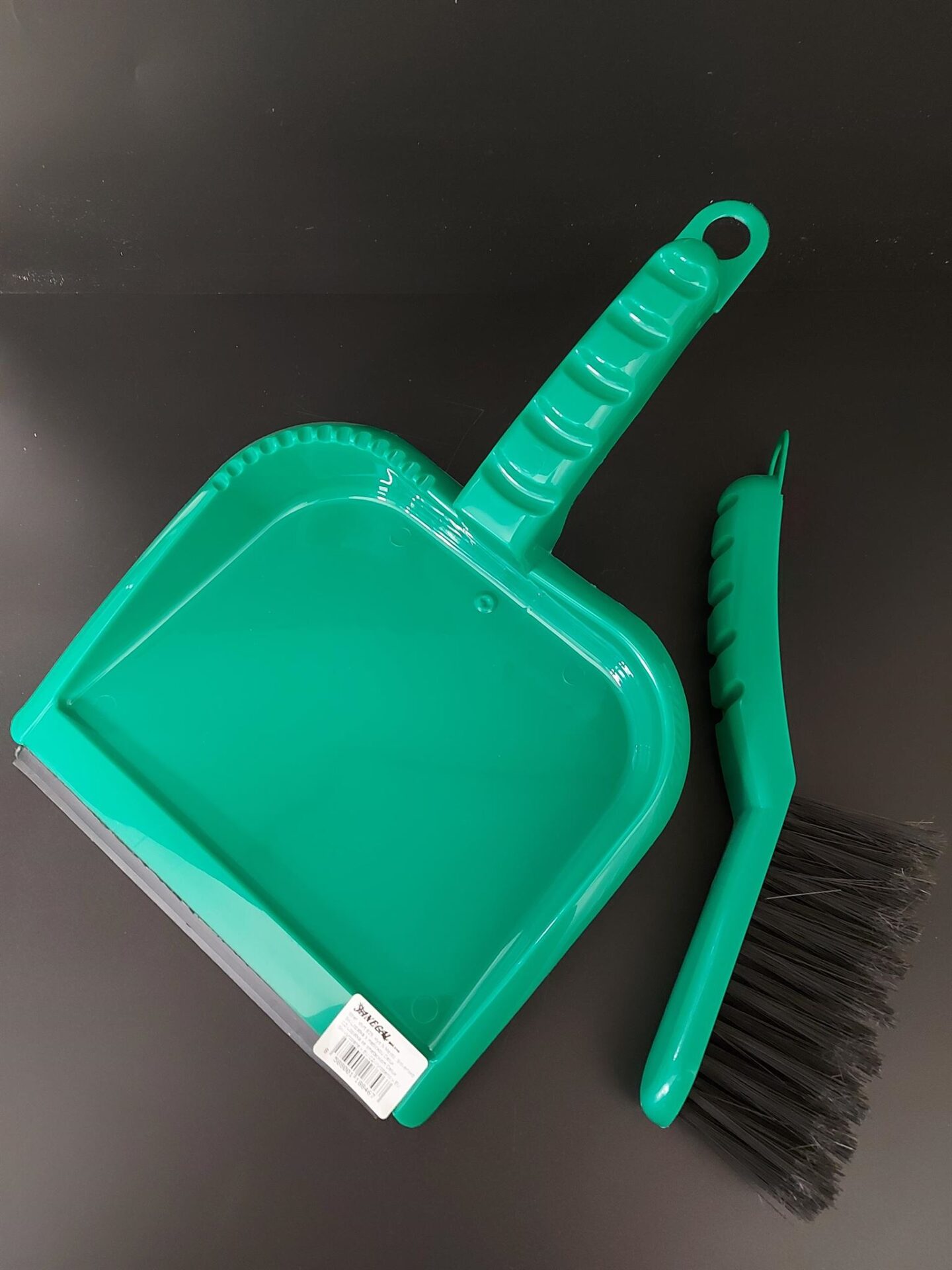 Smetáček a lopatka s gumou