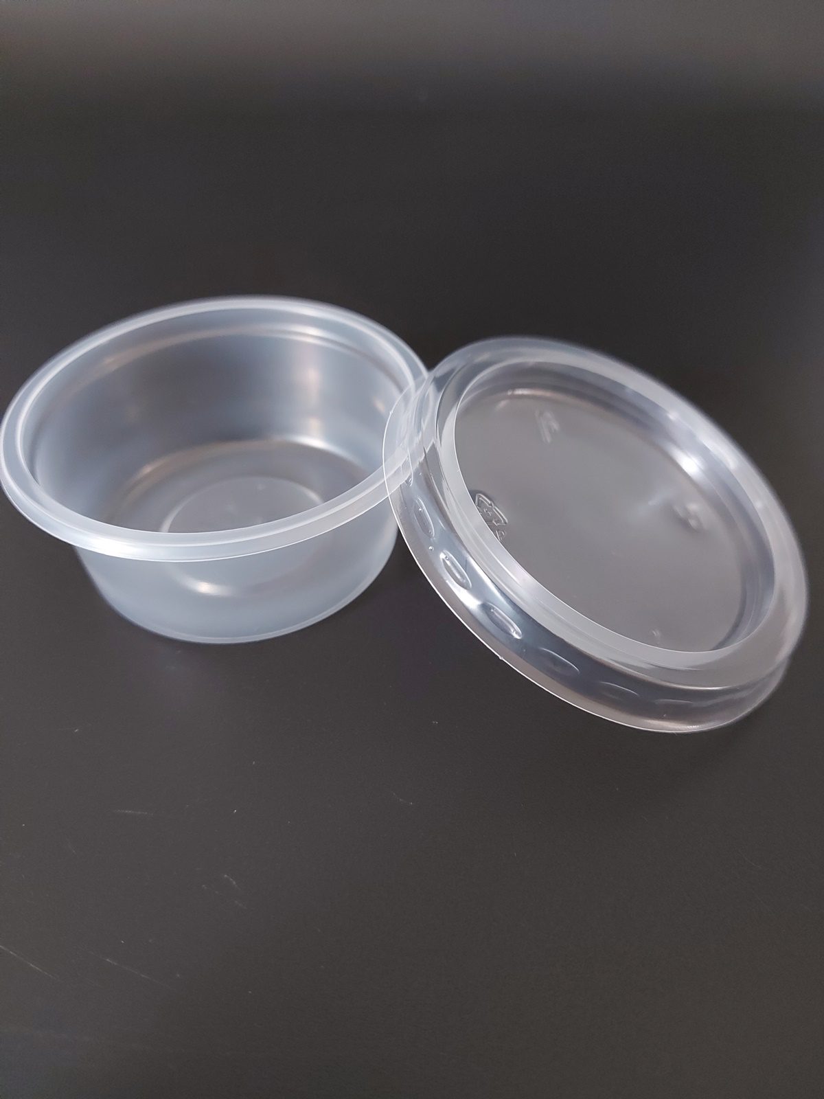 Kelímek plastový PP na dresing kulatý 50 ml, transparentní (100 ks) - Obrázek 3