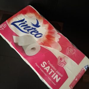 Toaletní papír bílý 100% celulóza 3-vrstvý (8 roliček)