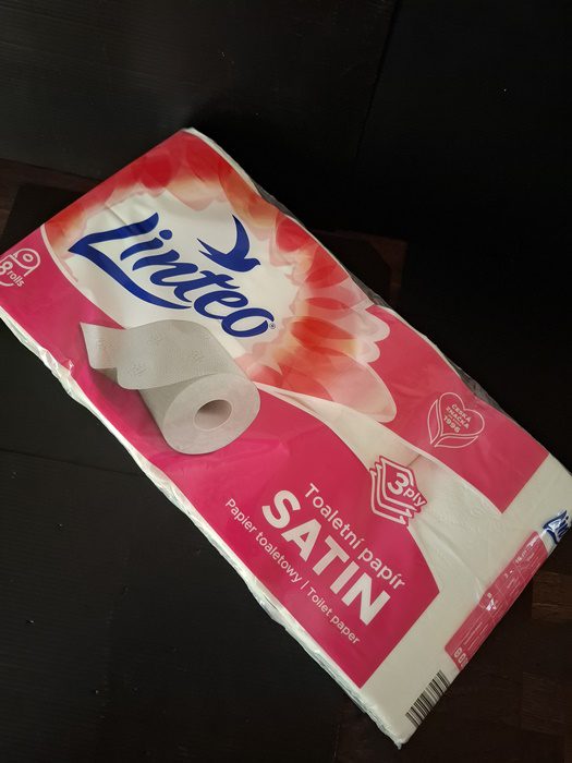 Toaletní papír bílý 100% celulóza 3-vrstvý (8 roliček)